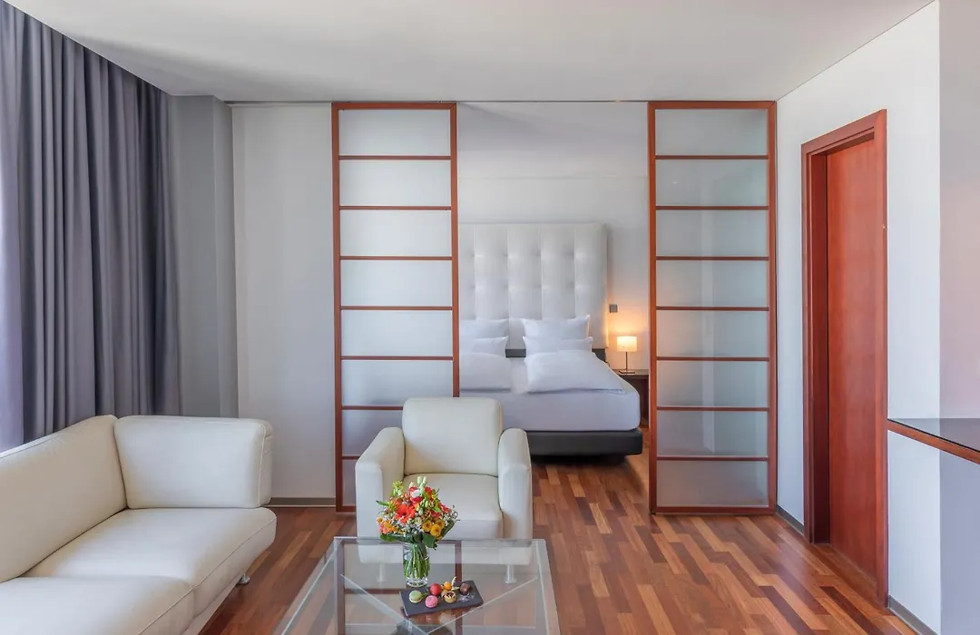 Innside By Melia Frankfurt Eurotheum-1